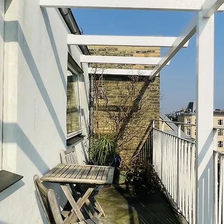 아파트 Apartmentincopenhagen 1676 *